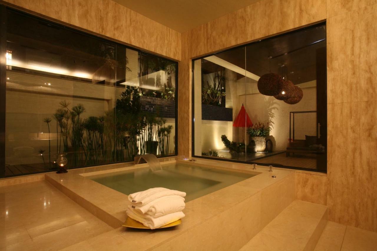 Chateau Boutique Motel Taichung Buitenkant foto