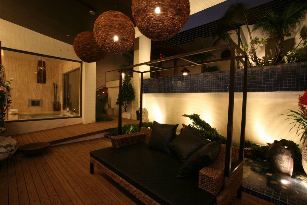 Chateau Boutique Motel Taichung Buitenkant foto