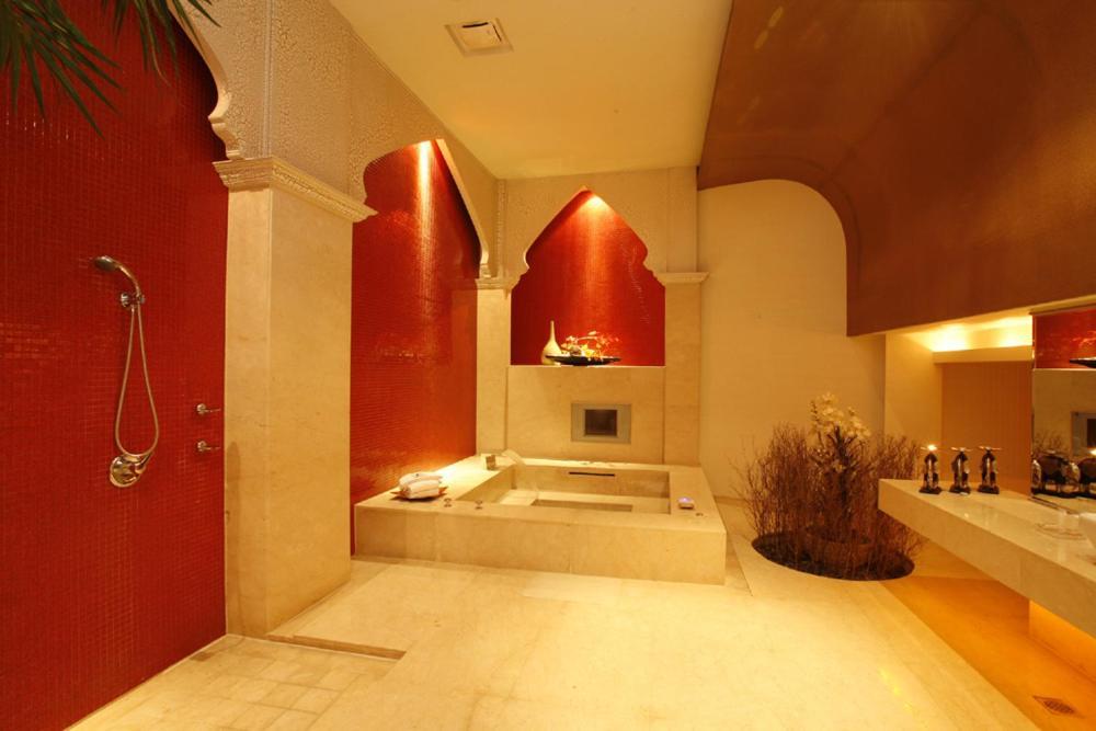 Chateau Boutique Motel Taichung Buitenkant foto