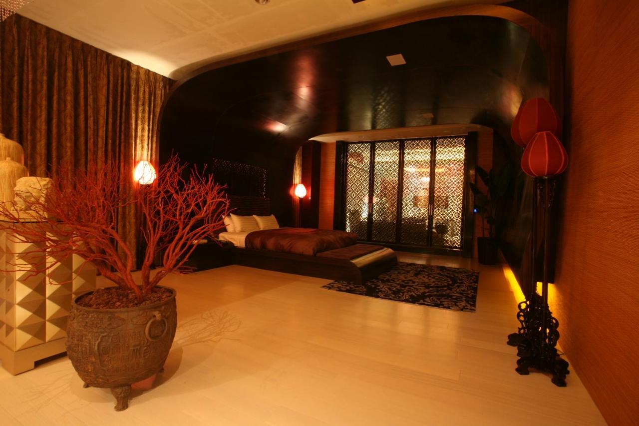 Chateau Boutique Motel Taichung Buitenkant foto
